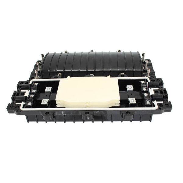 Side view of 48-core horizontal fiber closure