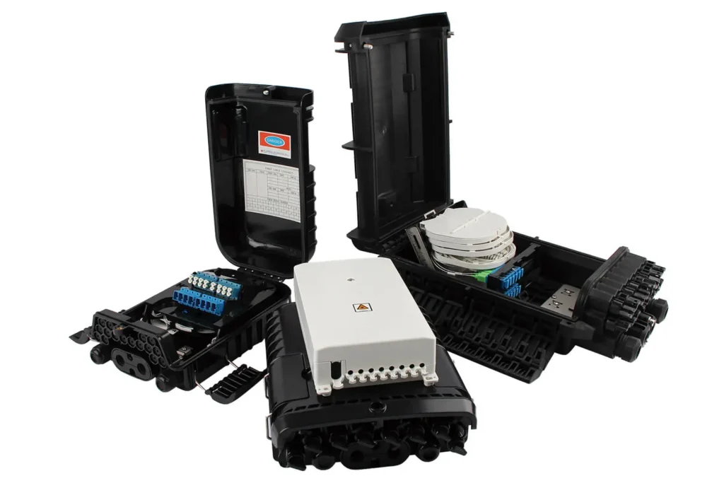 Three types of fiber distribution boxes designed for FTTX outdoor use